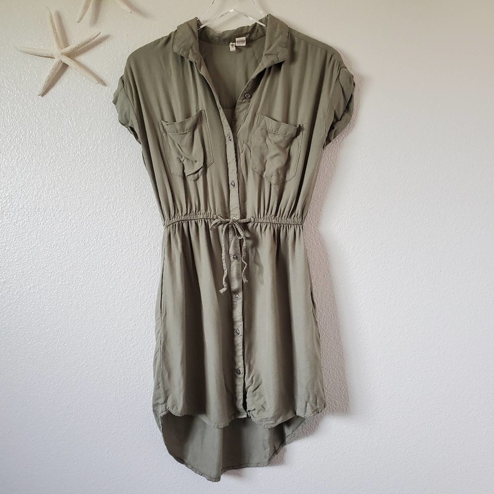 Japna Elastic Middle Button Up Midi Dress Size Medium Green